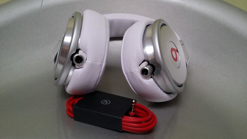 Beats dre pro - by, dr.